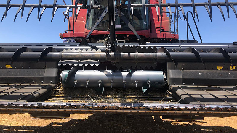 iPaddock typhoon combine harvest equipment