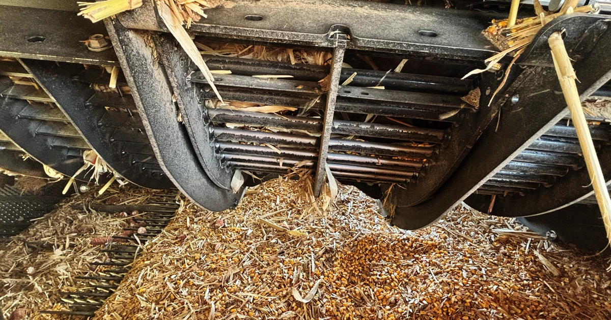 inside look of combine at Razors Edge concaves